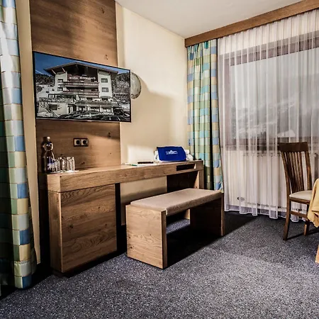 Guest house Kreuzjoch Zell am Ziller